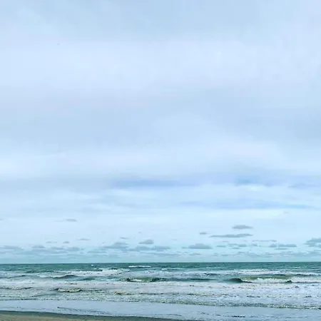 In Near Golf Course דירה ניופורט